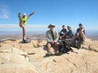 47-group_on_the_peak-Harlan's_customary_pose,Chris_Jim_Eric_Jen