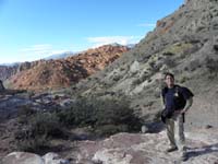 06-me_with_views_looking_back_to_Calico_Hills