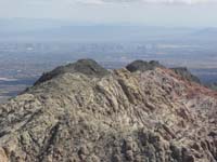 41-zoomed_view_with_Las_Vegas_Strip_in_background