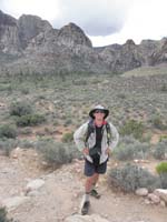 66-me_at_trailhead-surprisingly_all_my_clothes_have_not_dried_yet-good_they_kept_me_cool