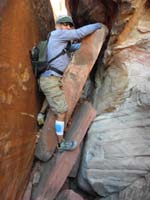 15-Peppe_navigating_a_rock_slab