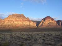 01-pretty_sunrise-view_of_Mt_Wilson,Oak_Creek,Rainbow_Peak-starting_hike_at_0600