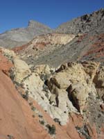 05-pretty_views_looking_towards_Turtlehead_Peak