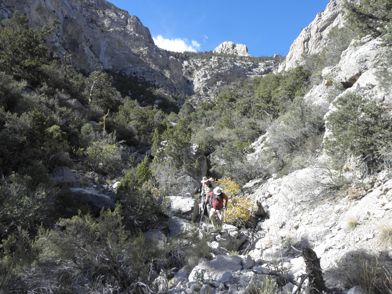 46-looking_back_coming_down_drainage