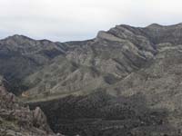 09-scenic_view_from_peak-looking_WSW-zoom_towards_Snoopy's_Nose