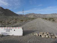 02-drove_half_mile_up_La_Mancha_Rd_from_NW_I215_to_BLM_land_to_start_the_hike