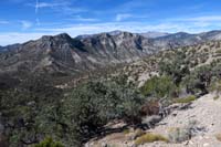 76-pretty_mountain_scenery_hiking_back