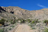 04-quality_4x4_hi_clearance_dirt_road_that_ends_a_little_further_ahead