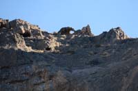 09-zoom_view_of_a_limestone_arch