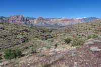 037-scenic_view_along_the_trail_looking_west