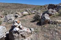 077-BackBowl-Litterbox_WP_cairn,trail_is_bogus_and_undeveloped