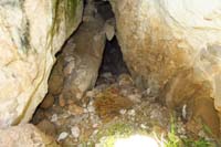 083-zoom_view_into_steam_vent_opening