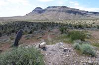 07-looking_back_to_Santeria_Medio_trail,dirt_road_to_L_and_R