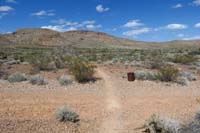 43-The_Bronc_Trail_continues_ahead-dirt_road_to_R_leads_to_Bear's_Best,L_leads_to_RR_campground