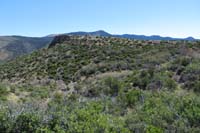 22-looking_back_to_path_to_Promontory_Point-pretty_views,but_crappy_'trail'
