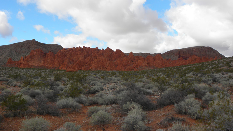 08-Pinnacles_in_distance