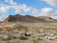 05-we_considered_summiting_this_mountain,but_decided_not-future_hike_perhaps_with_my_son-highpoint_to_right