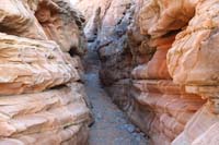 26-amazing_rock_formations_at_end_of_Kaolin_Wash_slot_canyon