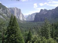04-Tunnel_view