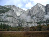 01-Yosemite_Falls-little_water_due_to_recent_rainfall