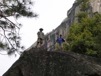 06-Chris_and_Luba_found_a_way_to_the_top_of_the_rock