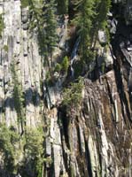 10-close-up_of_seasonal_waterfall