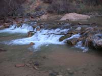 24-flowing_water_at_Narrows_area