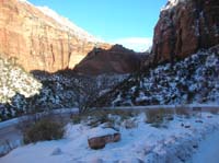 56-views_towards_Canyon_Overlook-end_of_the_tunnel