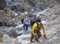 10-time_for_the_fun_with_a_lot_of_bouldering_and_scrambling_up_the_wash