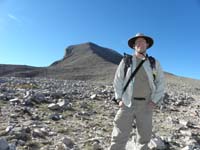 16-met_Las_Vegan_on_his_way_down_to_take_my_picture-he_was_first_on_peak_for_day