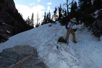 72-Kenny_carefully_descending_snow_slope,Mommy_fell_on_bum