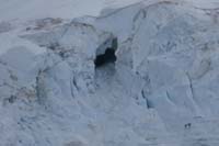 067-zoom_view_of_a_glacial_cave-glacial_feature