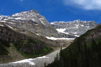 091-back_to_Plain_of_Six_Glaciers_Tea_House-pretty_scenic_view,clear_skies