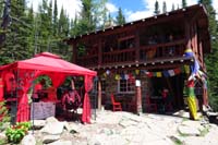 093-Plain_of_Six_Glaciers_Tea_House-we_enjoy_a_meal